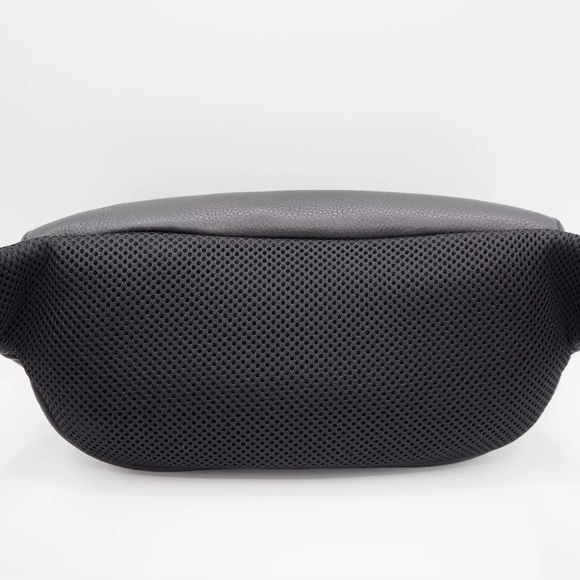 VERSACE Grained Calfskin Vanitas Medea Belt Bag Black (UNISEX) - Picture 2 of 16